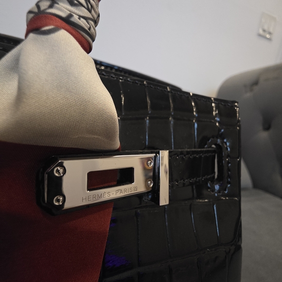 Black Crocodile Style H Birkin 25cm Inspired Bag - Picture 10 of 17